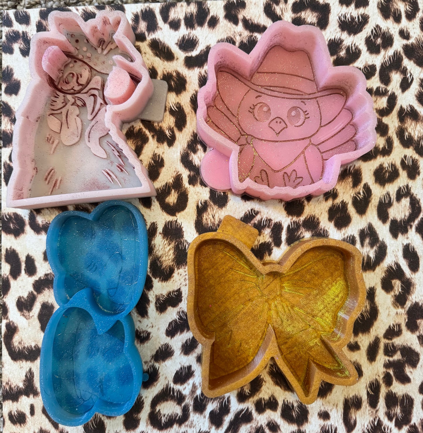 DESTASH MOLDS